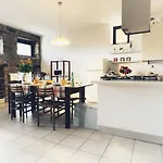 Casa Donai